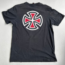 classic Independent (skate) Logo T-Shirt in M